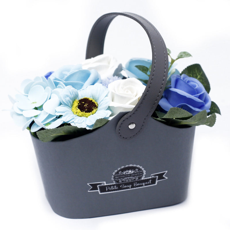 Bouquet Petite Basket - Soothing Blues - Per case: 1 Piece